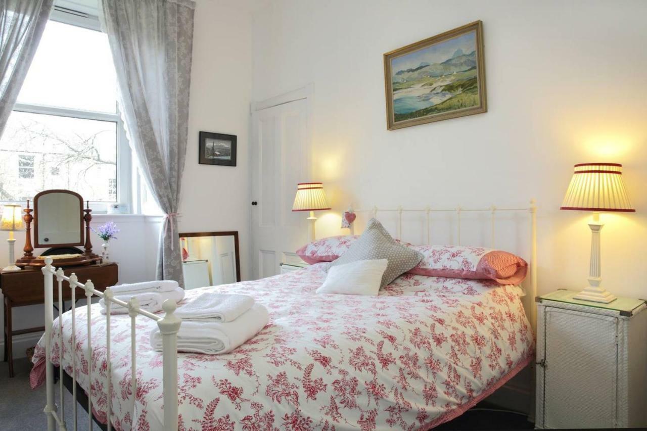 5 Star Beautiful & Vintage, Spacious Apt In Chic Location! Edinburgh Exterior photo
