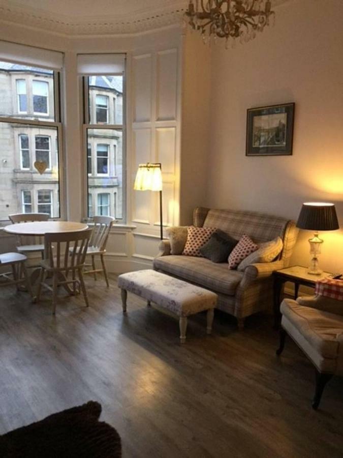 5 Star Beautiful & Vintage, Spacious Apt In Chic Location! Edinburgh Exterior photo